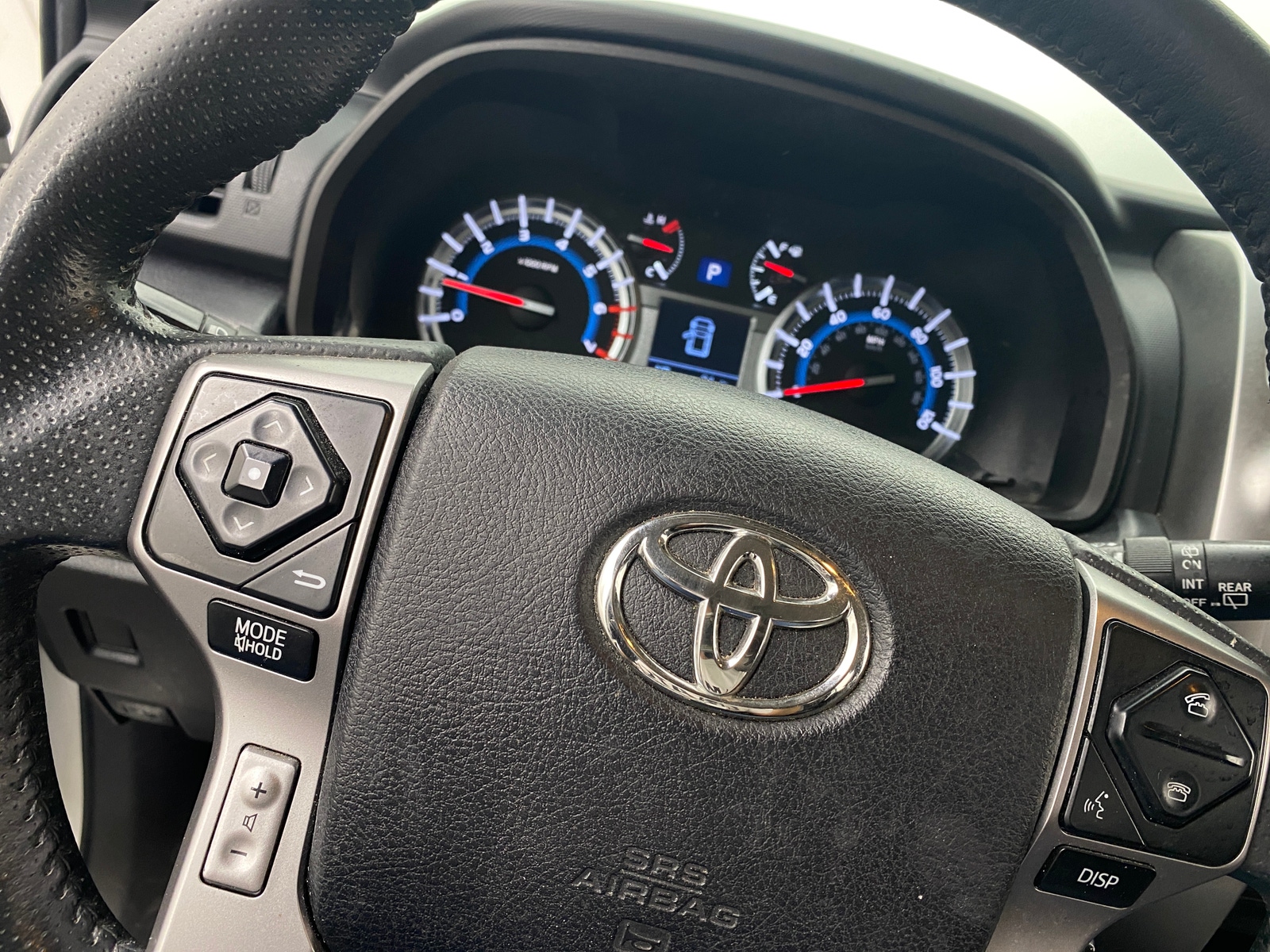 Thumbnail: 2016 Toyota 4Runner - 5