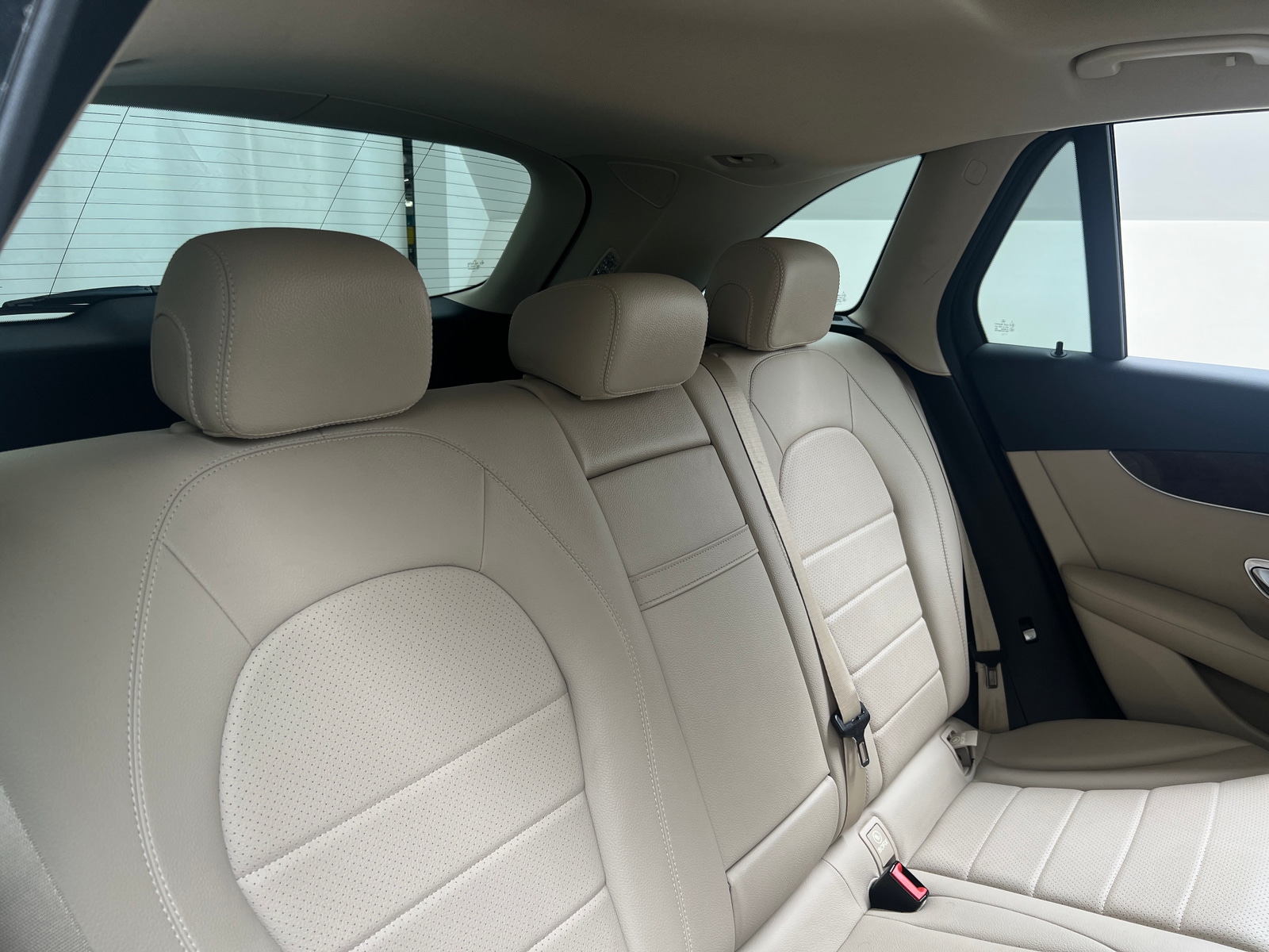 Thumbnail: 2016 Mercedes-Benz GLC - 5