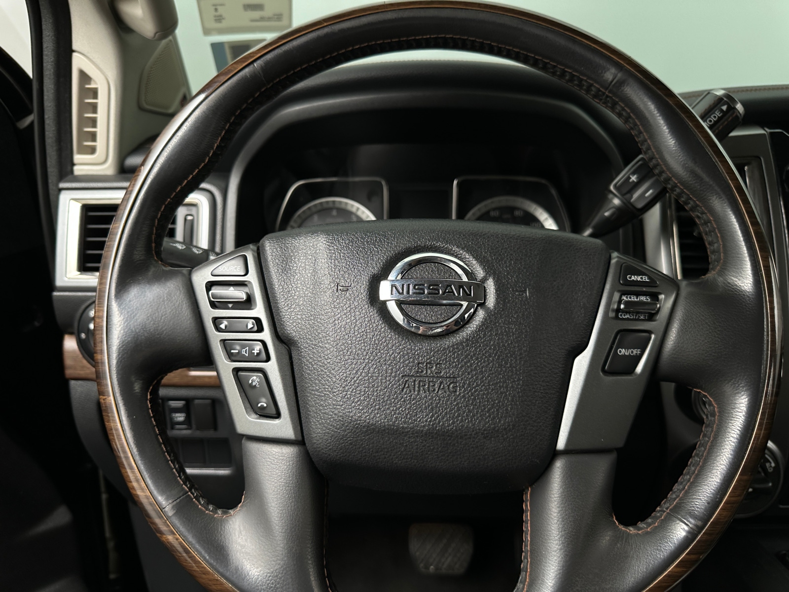Thumbnail: 2017 Nissan Titan - 4