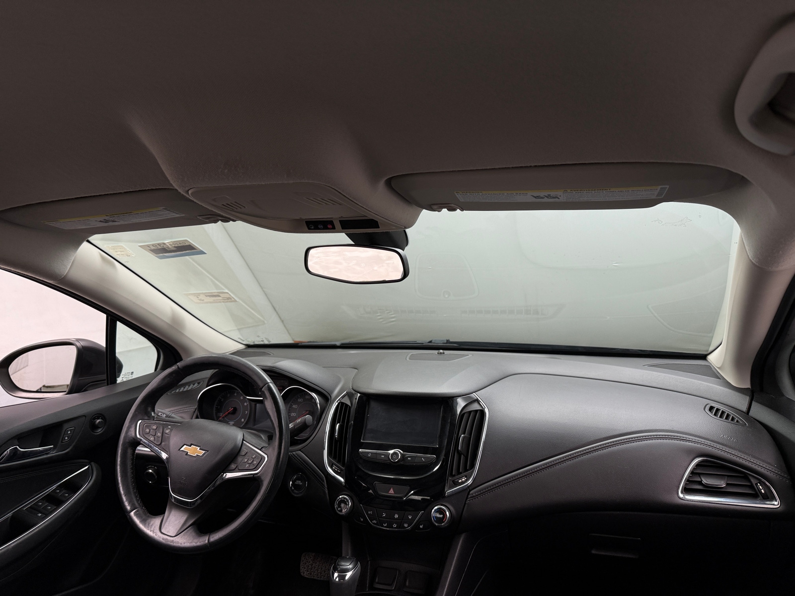 Thumbnail: 2017 Chevrolet Cruze - 2