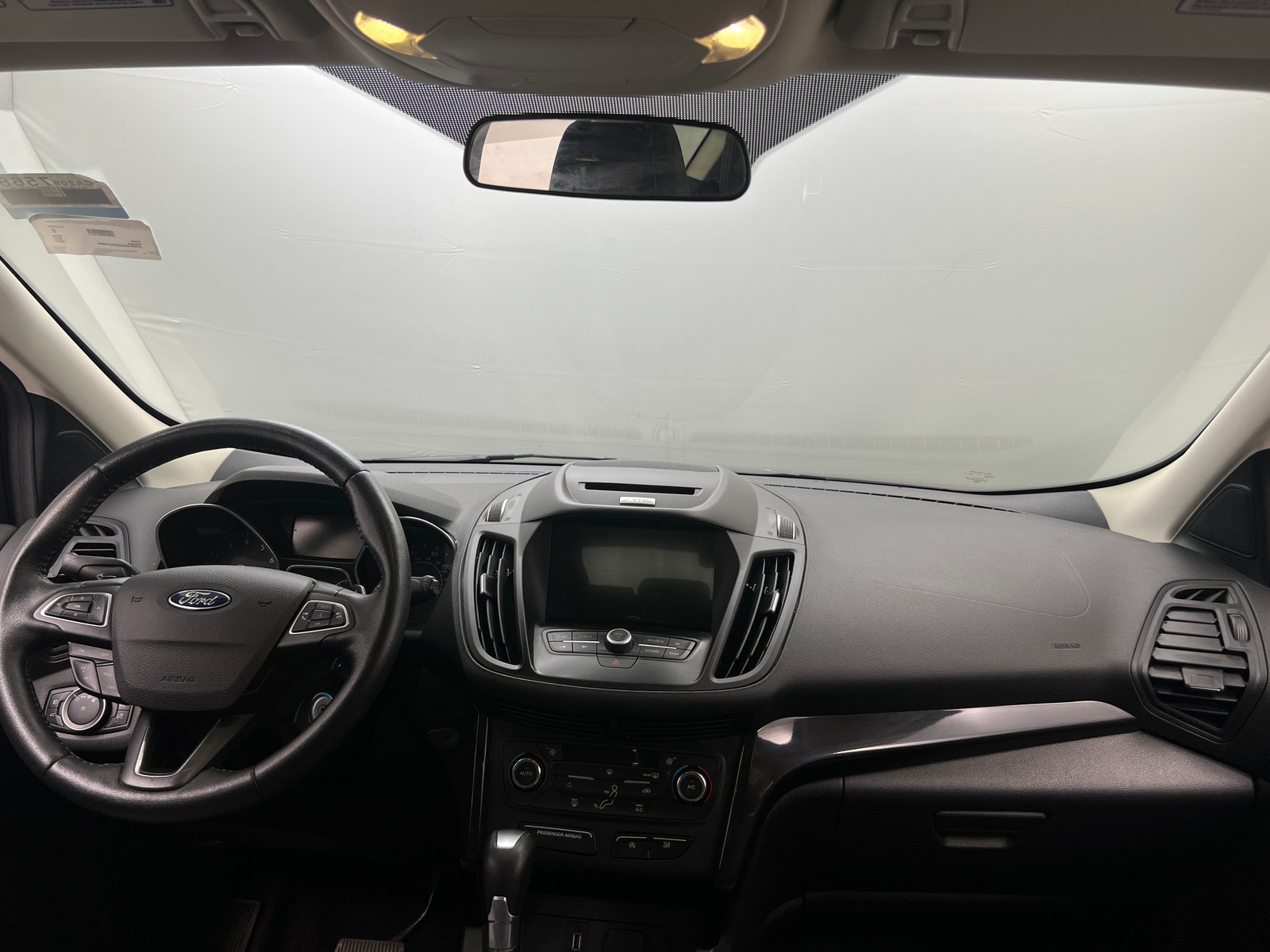 Thumbnail: 2017 Ford Escape - 3