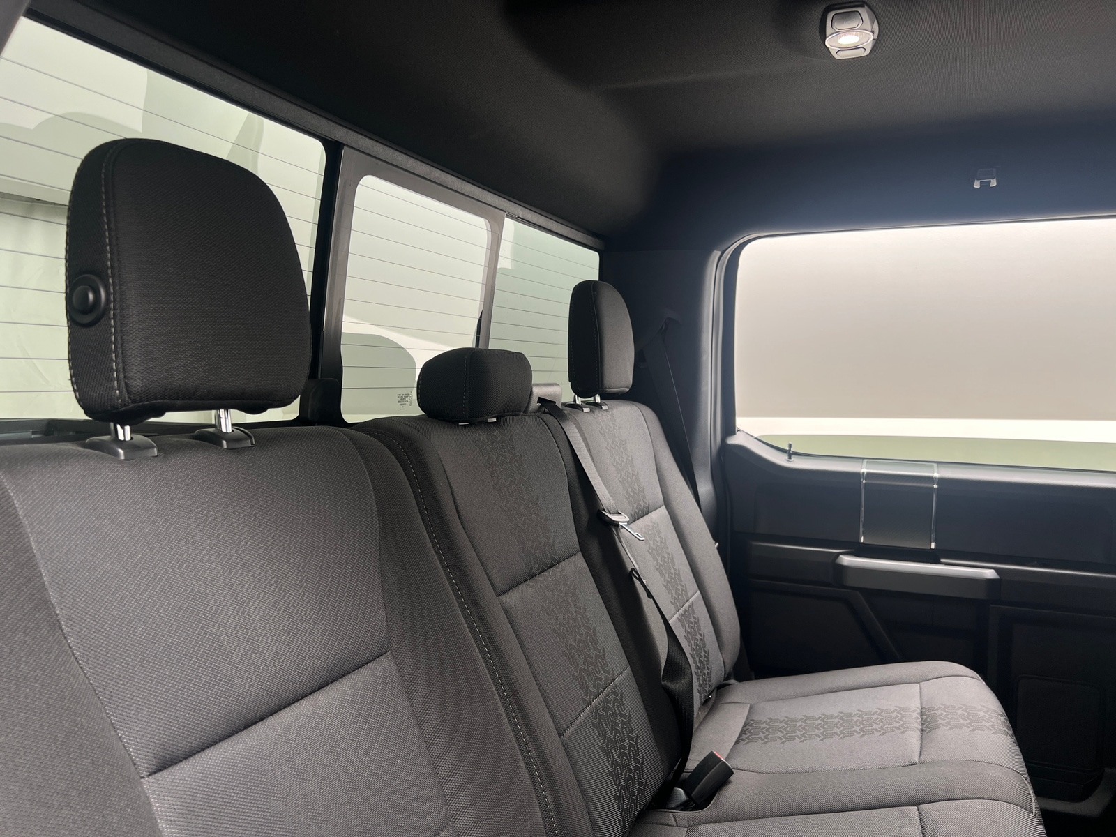 Thumbnail: 2019 Ford Econoline - 6