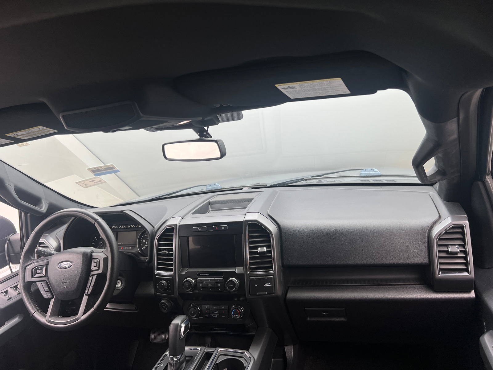Thumbnail: 2019 Ford Econoline - 3
