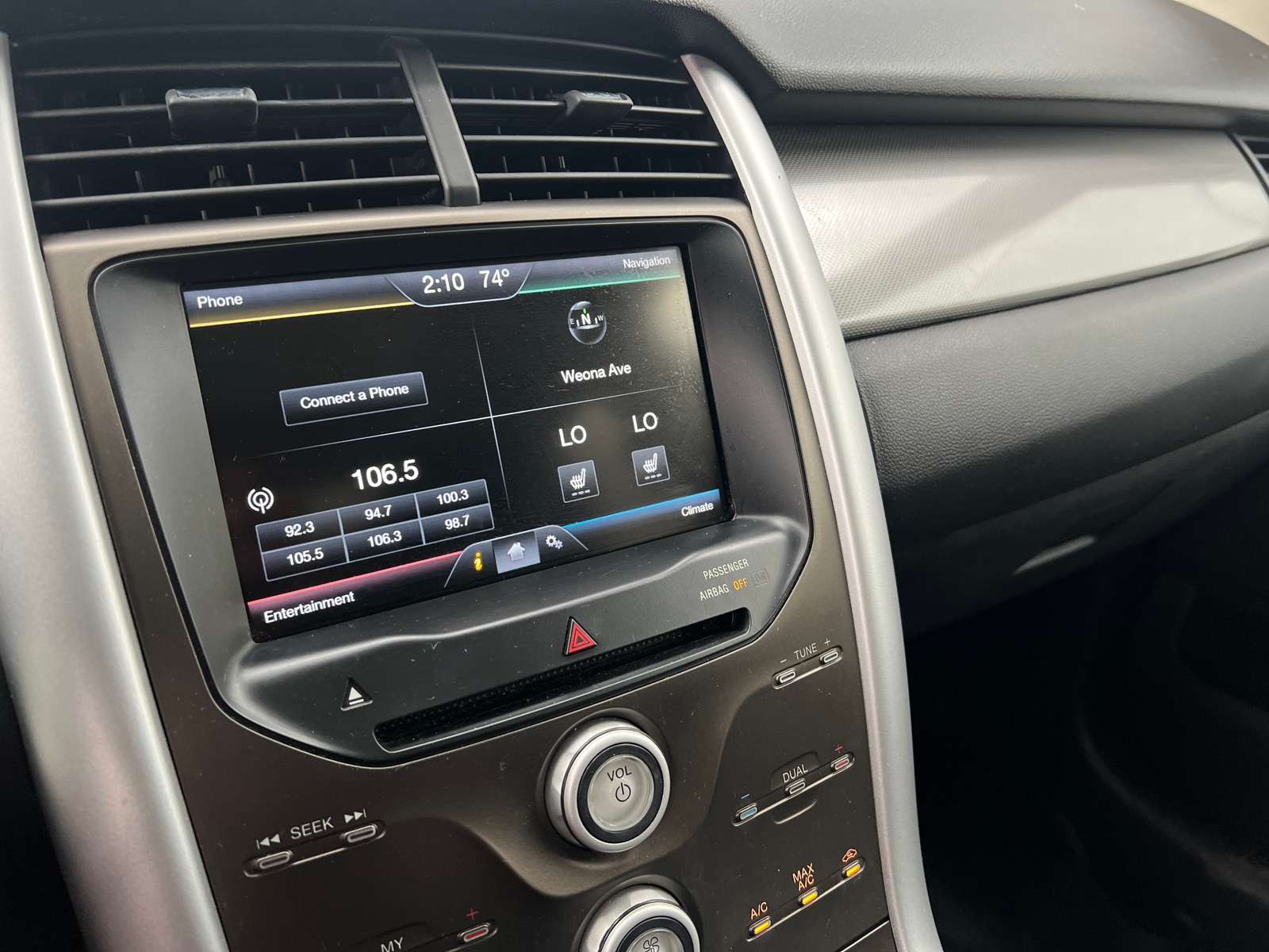 Thumbnail: 2013 Ford Edge - 3