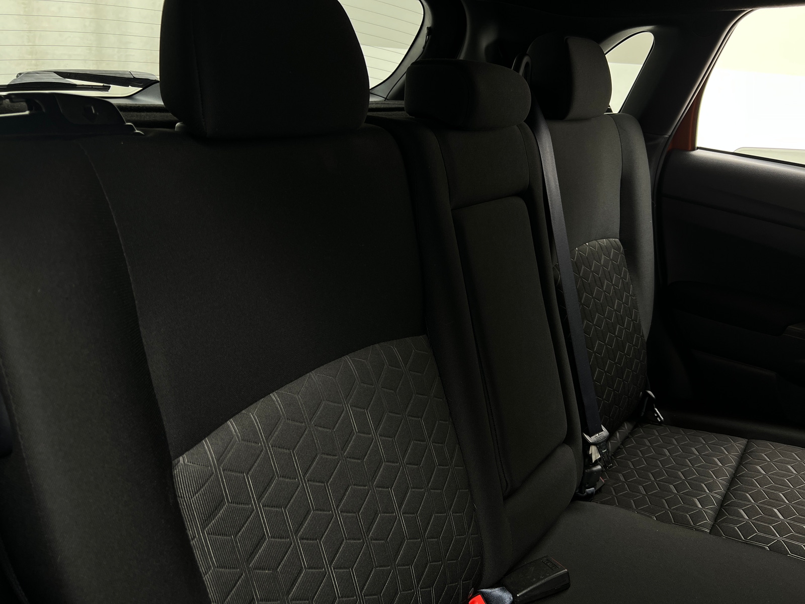 Thumbnail: 2020 Mitsubishi Outlander Sport - 6