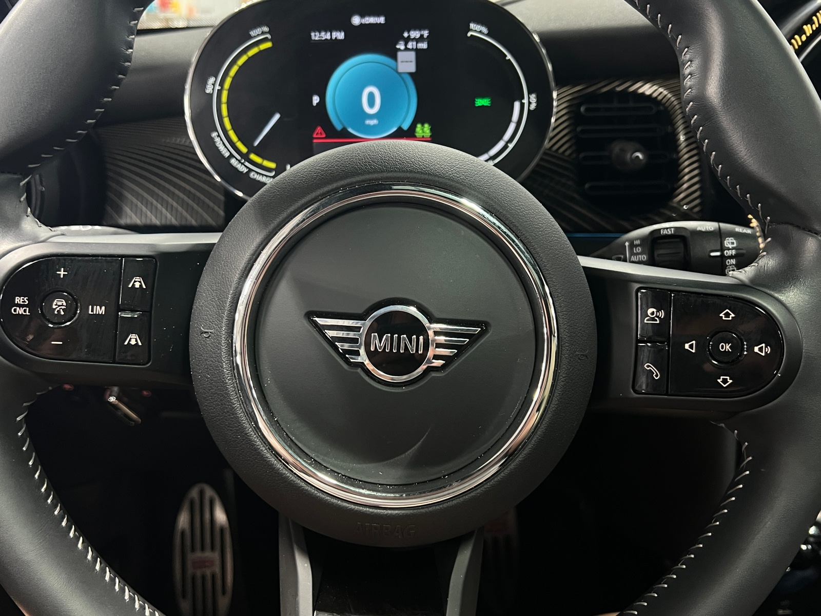 Thumbnail: 2023 MINI Cooper Hardtop - 4