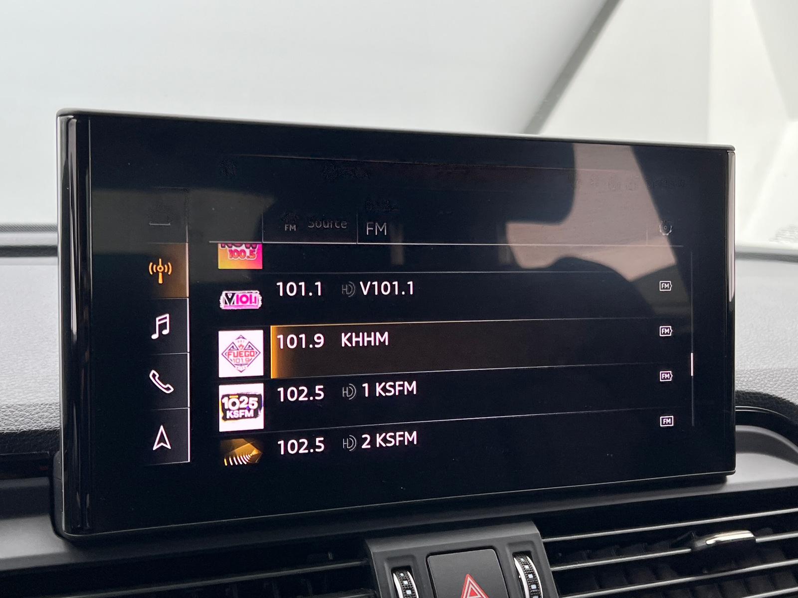 Thumbnail: 2022 Audi Q5 - 3
