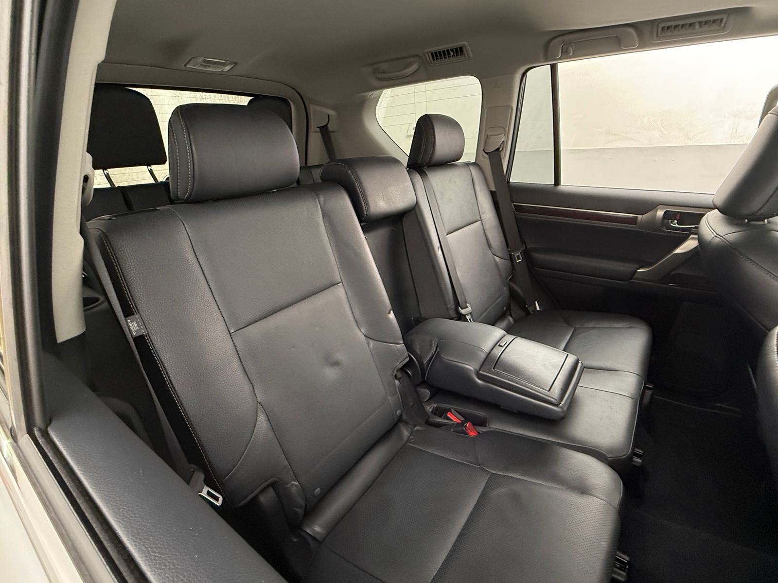 Thumbnail: 2017 Lexus GX - 5