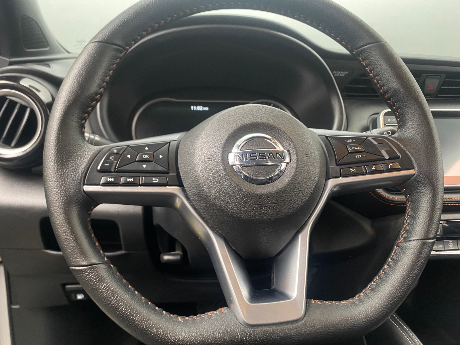 Thumbnail: 2020 Nissan Kicks - 4