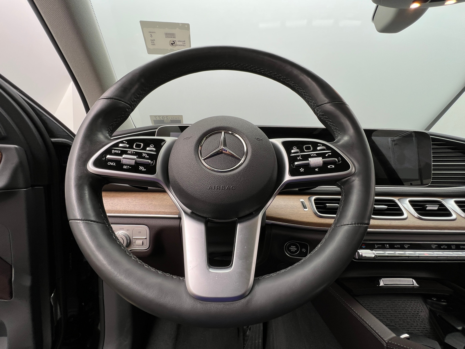 Thumbnail: 2020 Mercedes-Benz GLE - 4