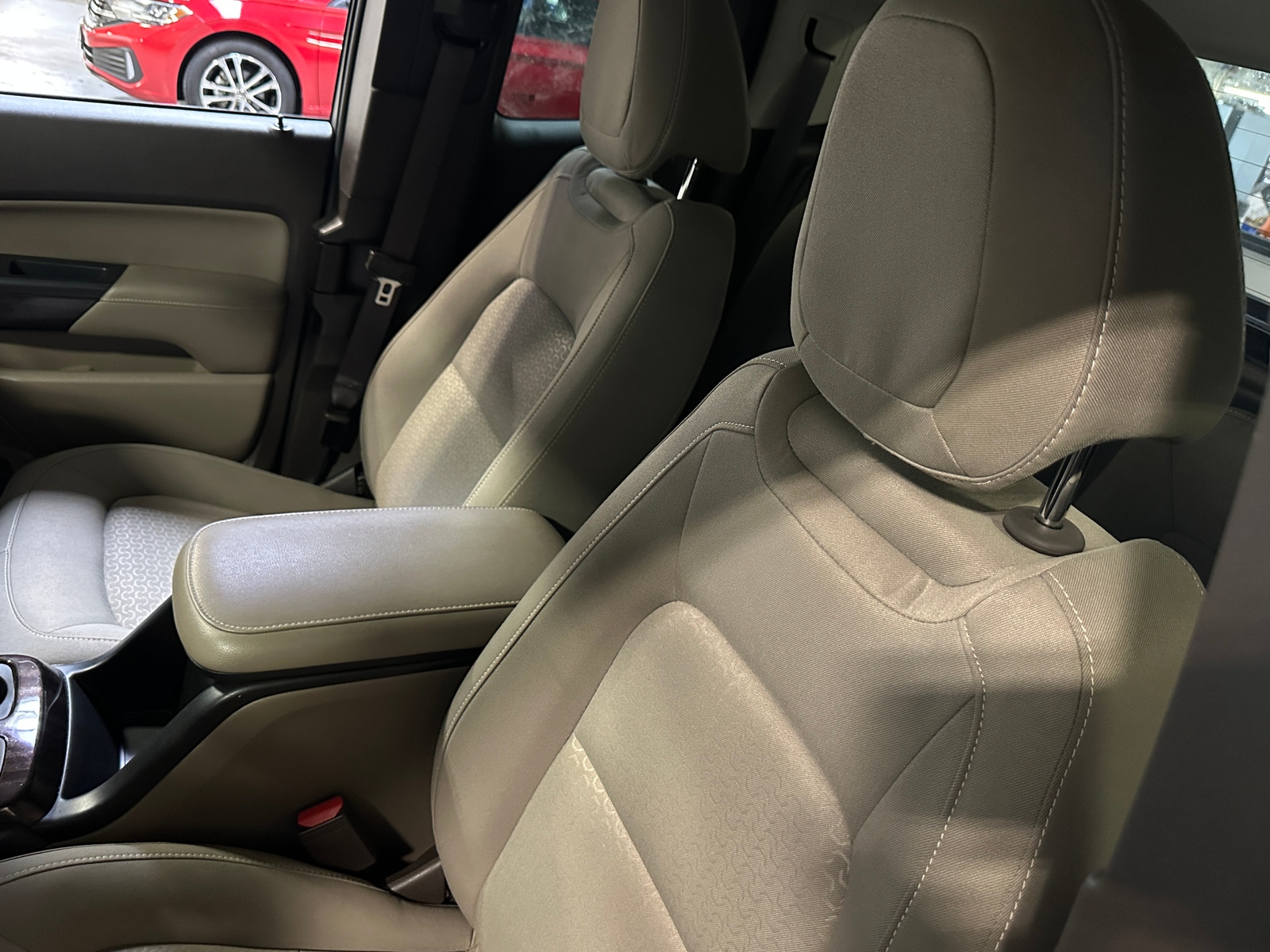 Thumbnail: 2018 GMC Canyon - 2