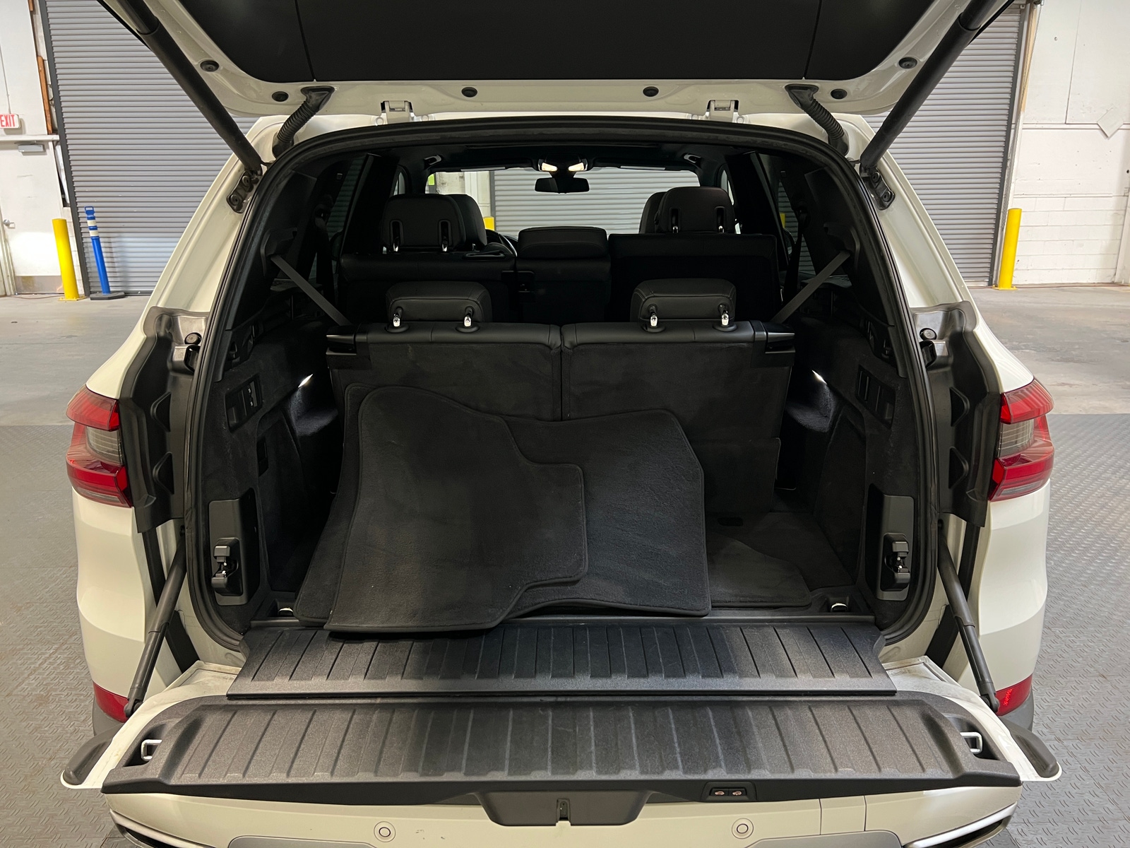 Thumbnail: 2020 BMW X5 - 6