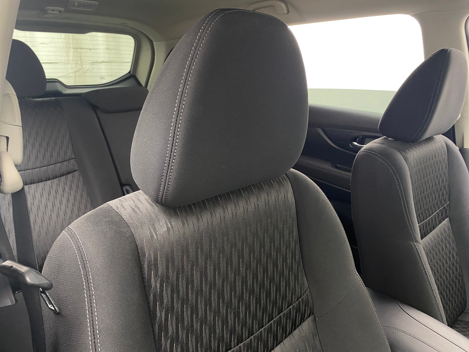 Thumbnail: 2019 Nissan Rogue - 2