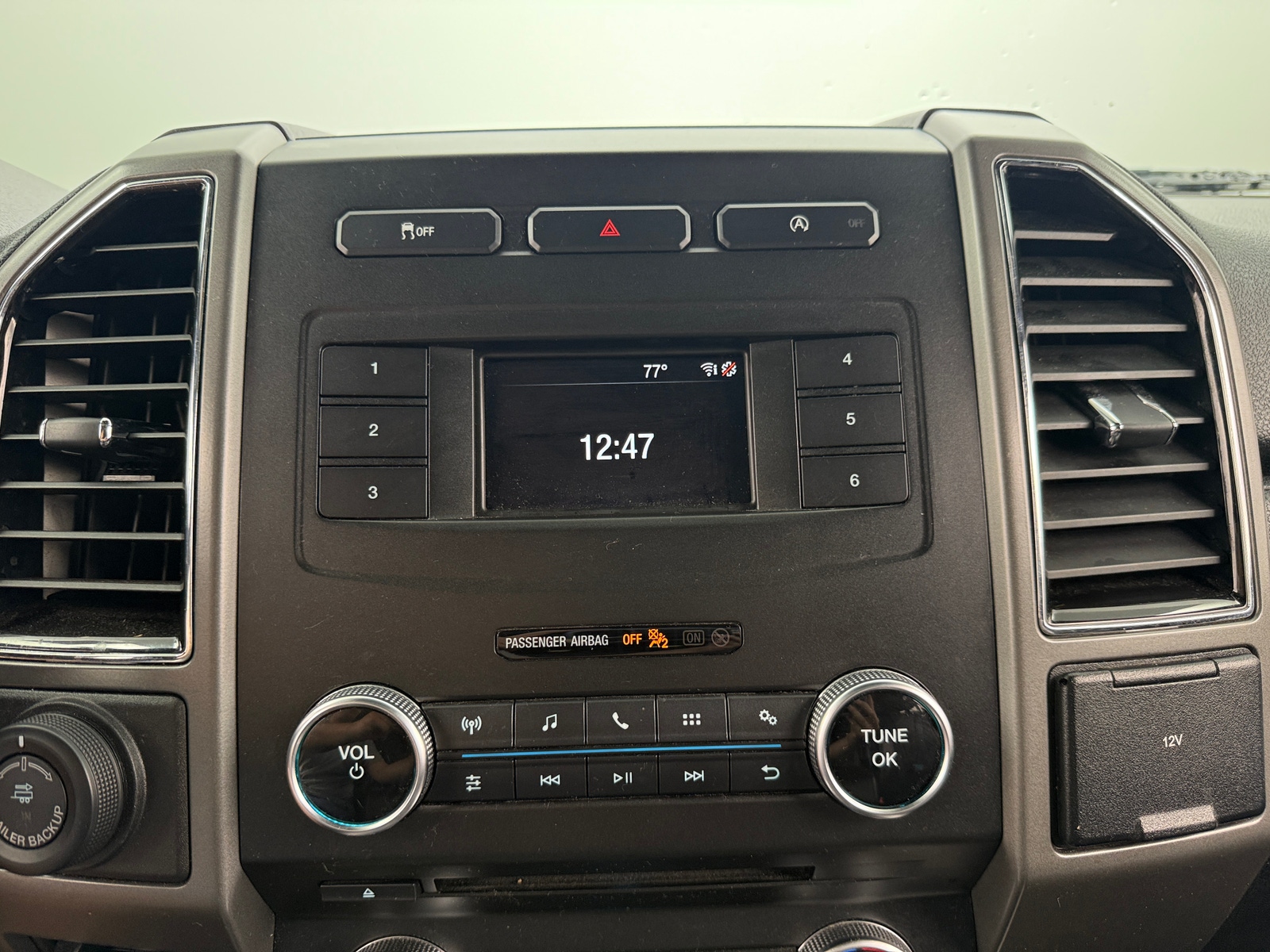 Thumbnail: 2018 Ford Expedition MAX - 3