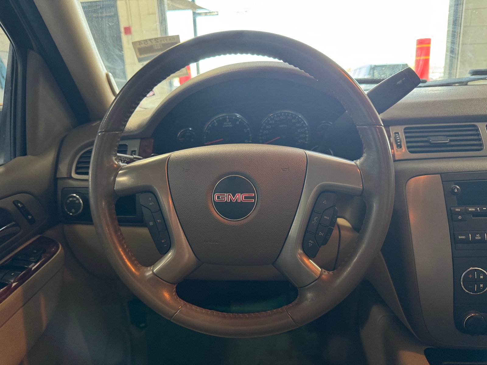 Thumbnail: 2014 GMC Yukon XL - 4