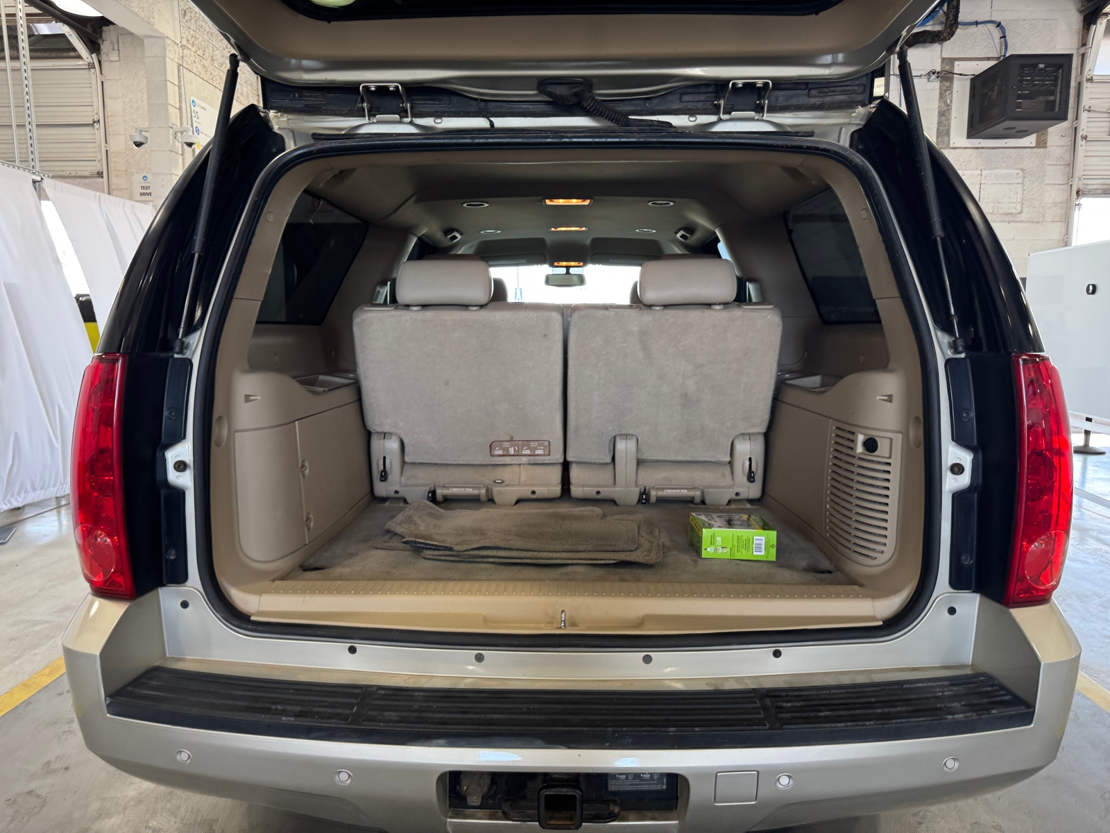 Thumbnail: 2014 GMC Yukon XL - 6