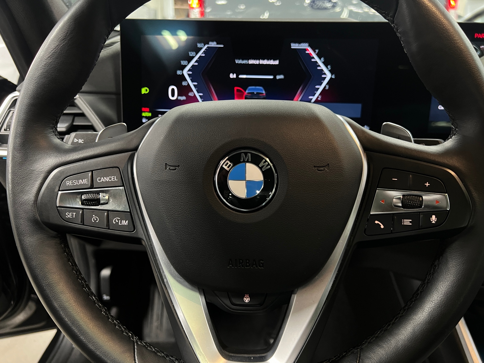 Thumbnail: 2024 BMW 3 Series - 4