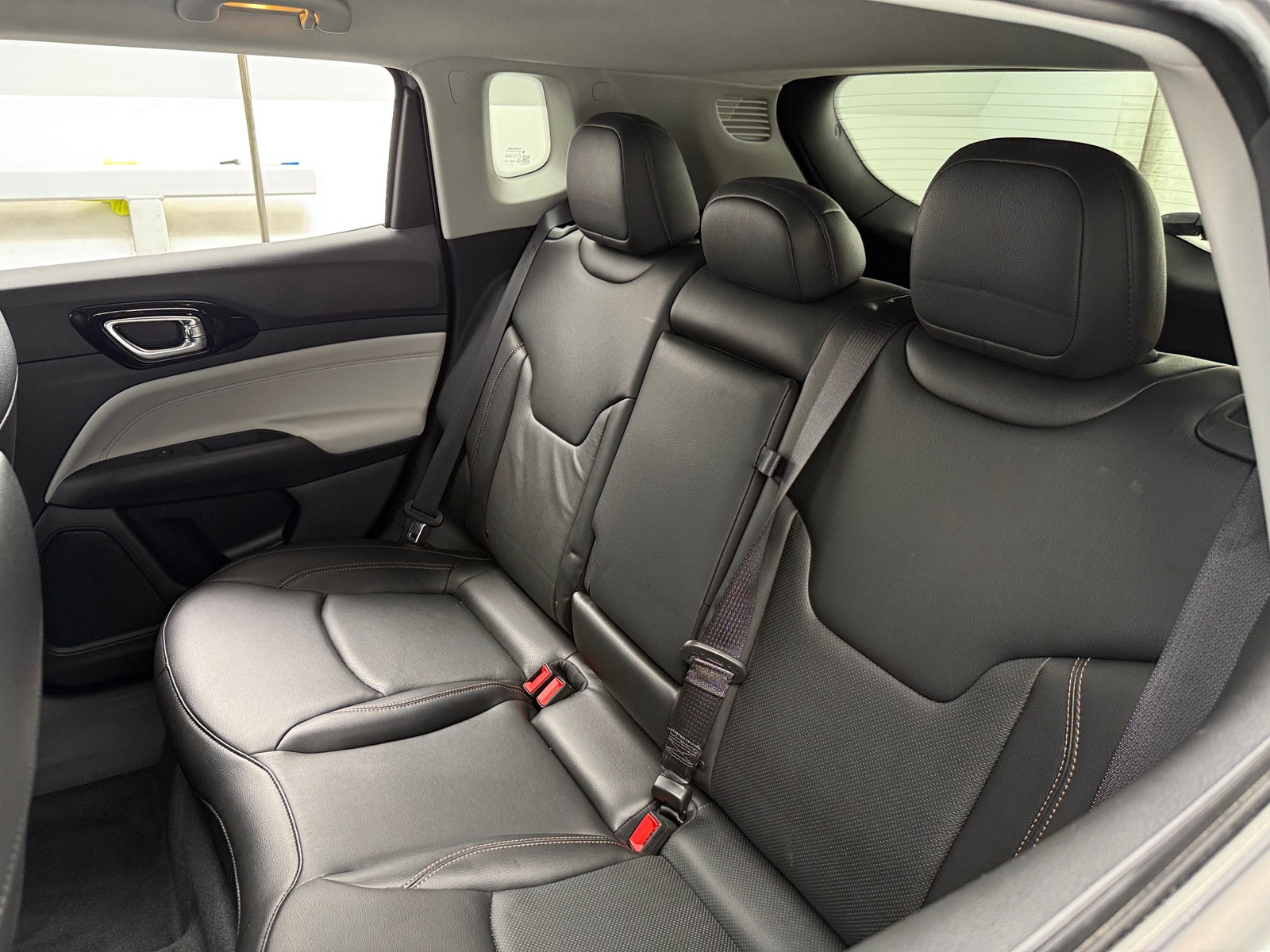 Thumbnail: 2022 Jeep Compass - 5