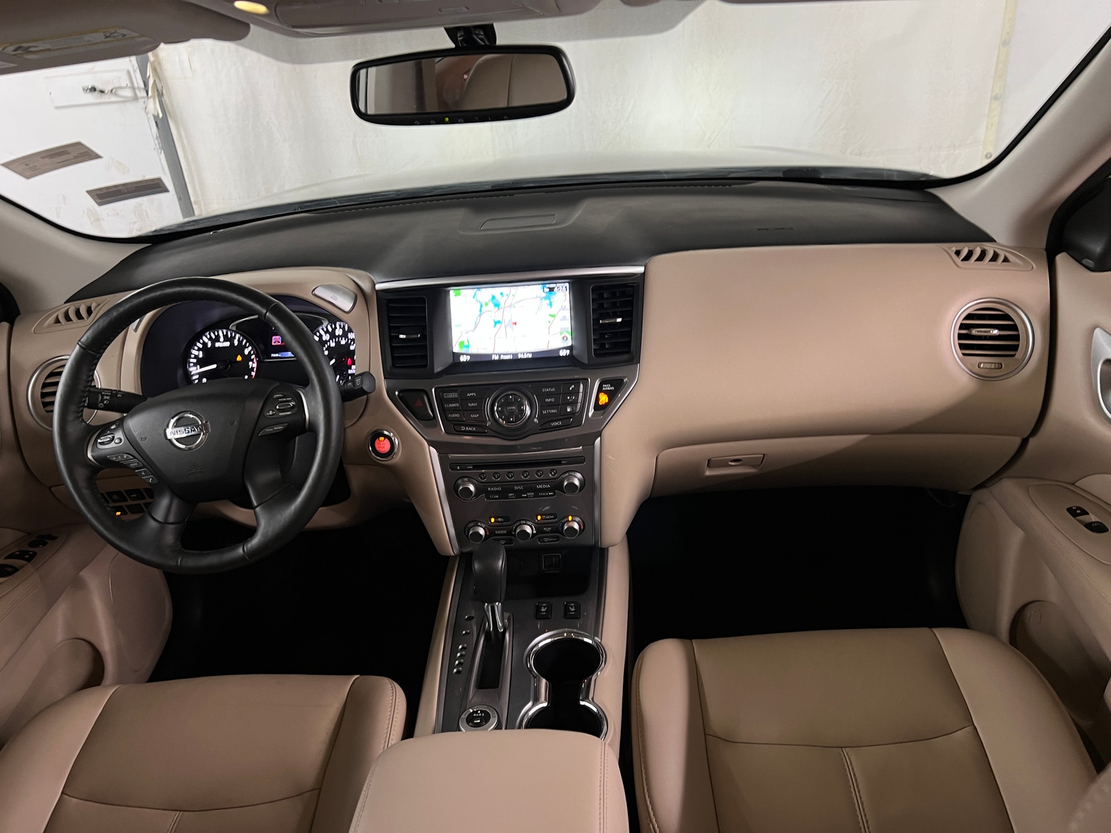 Thumbnail: 2020 Nissan Pathfinder - 2