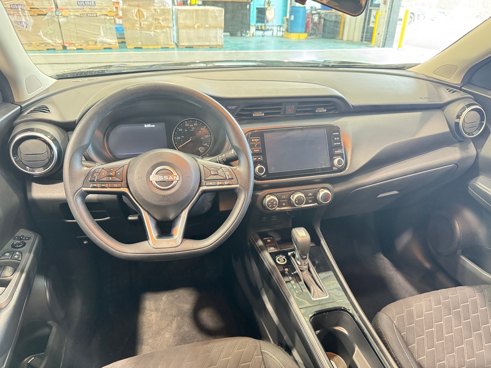Thumbnail: 2023 Nissan Kicks - 3