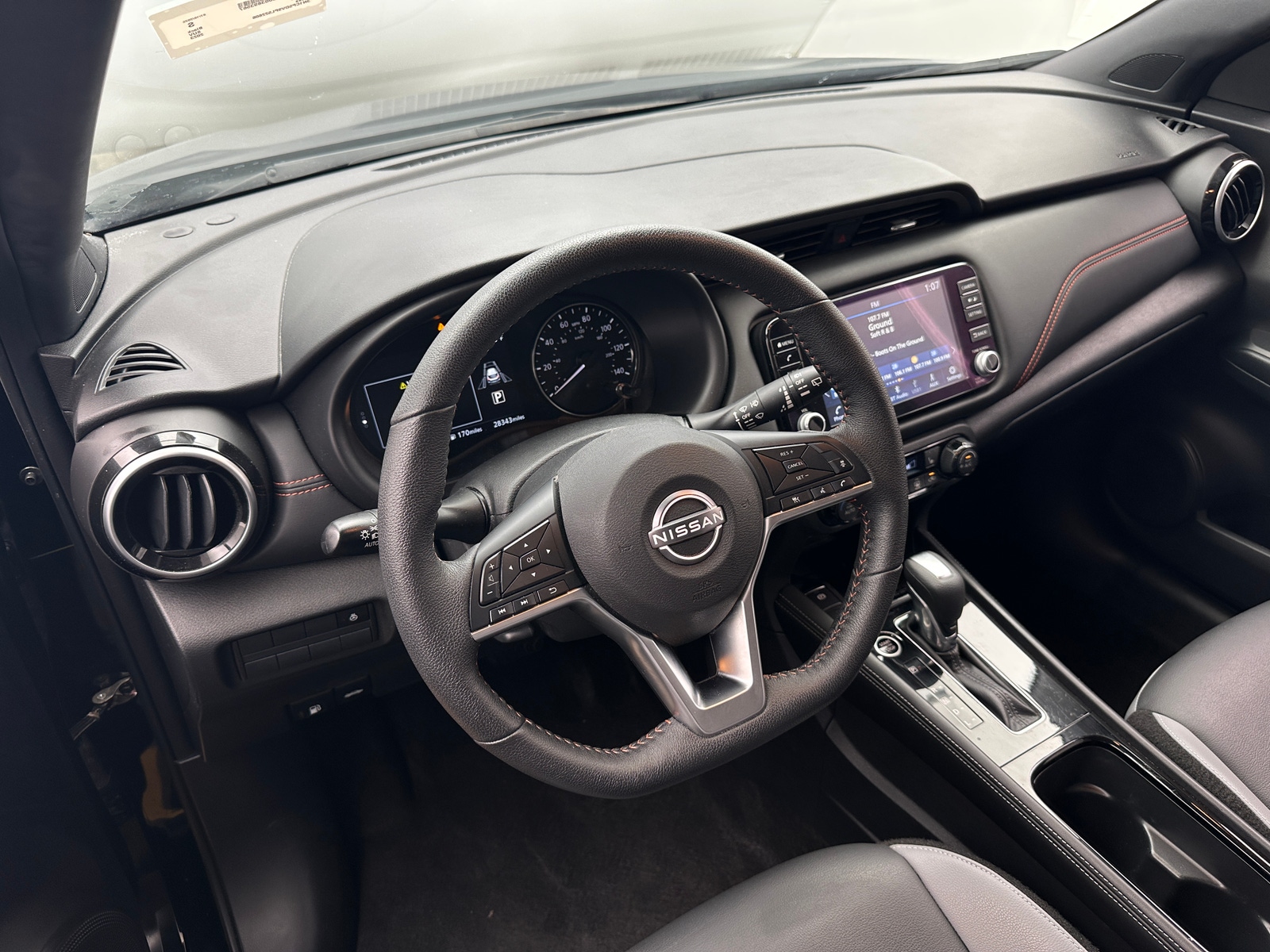 Thumbnail: 2023 Nissan Kicks - 3