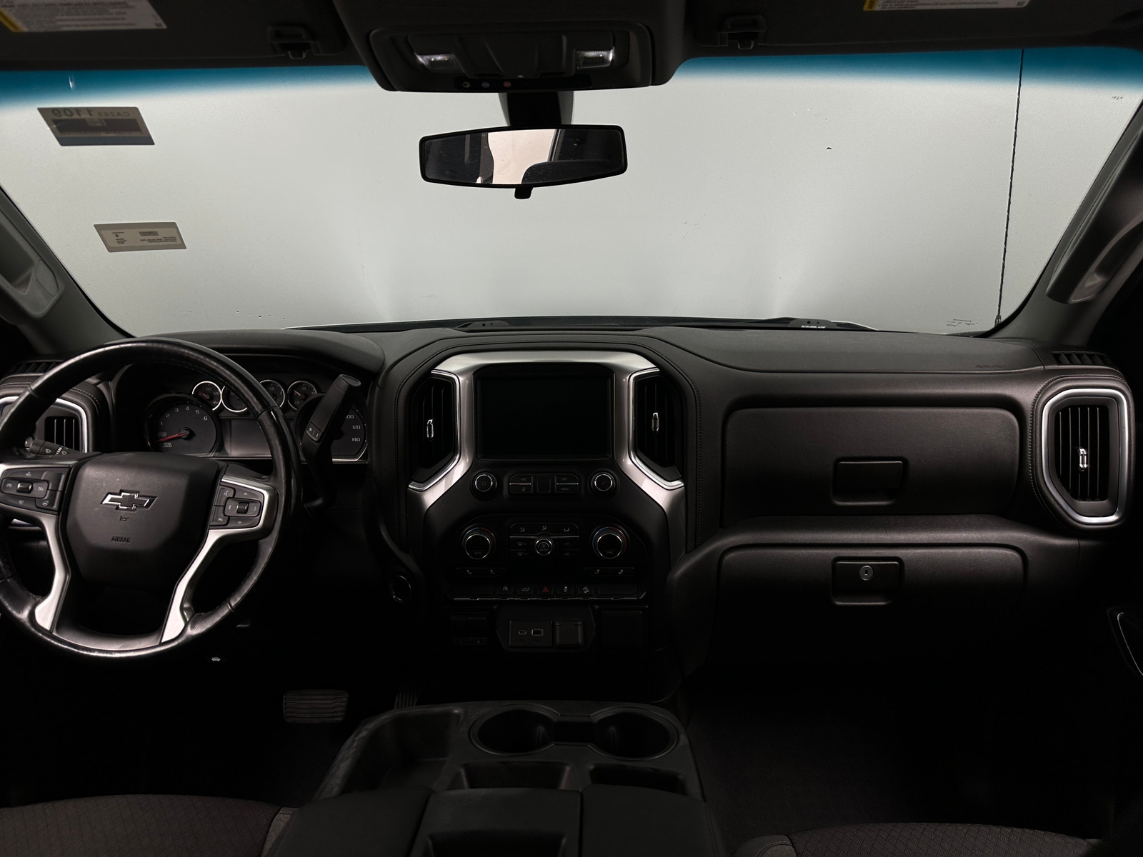 Thumbnail: 2019 Chevrolet Silverado 1500 - 3