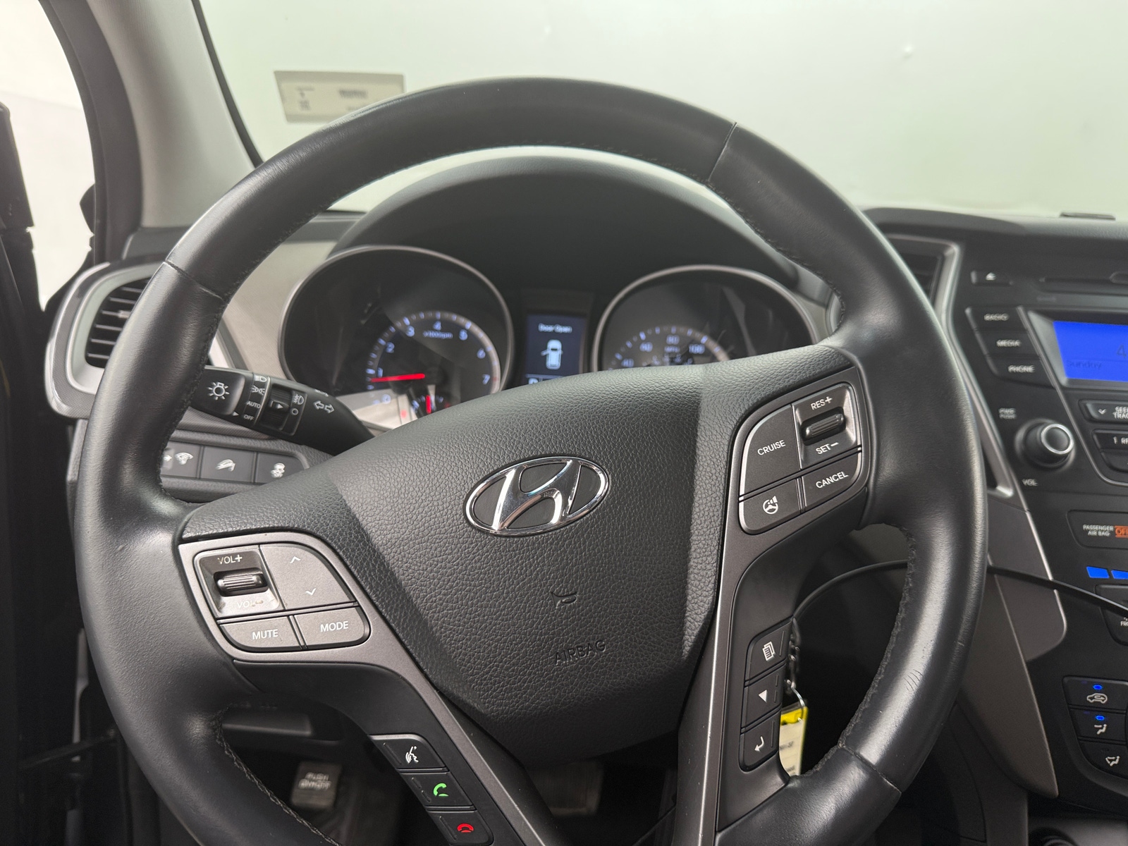 Thumbnail: 2013 Hyundai Santa Fe - 5