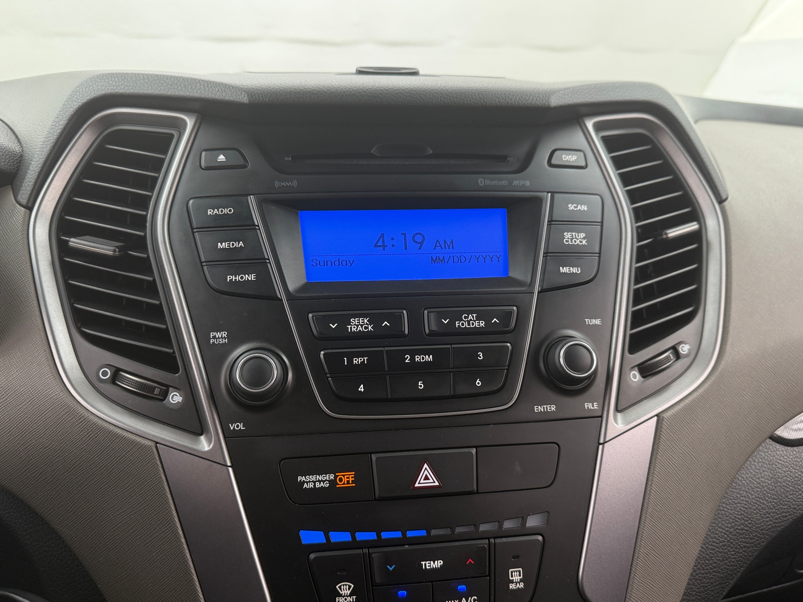 Thumbnail: 2013 Hyundai Santa Fe - 4