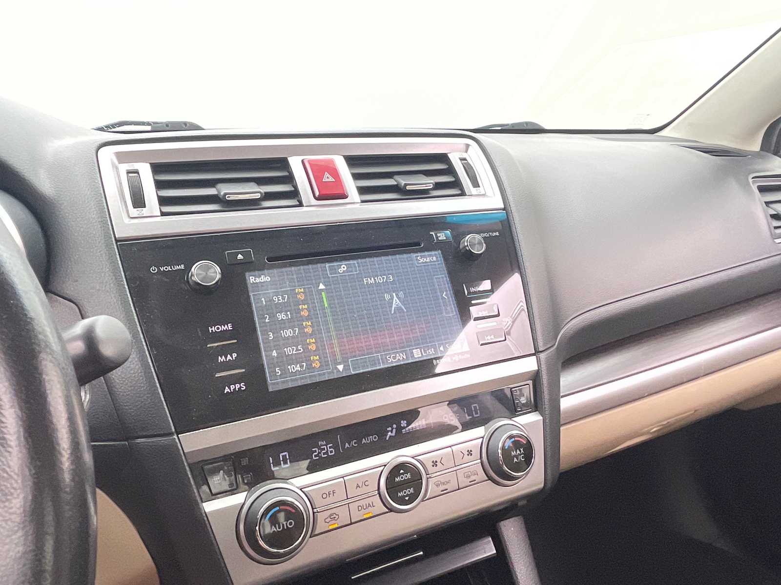 Thumbnail: 2016 Subaru Legacy - 3