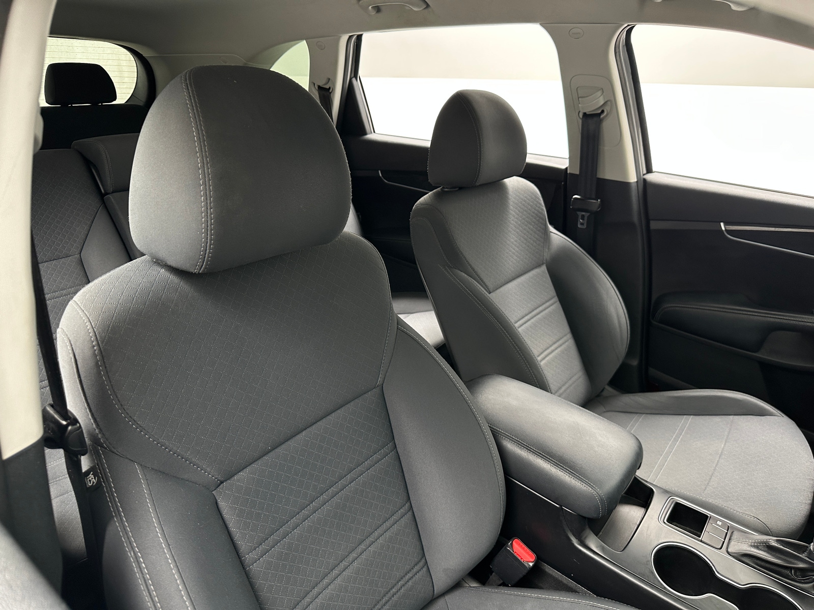 Thumbnail: 2019 Kia Sorento - 2