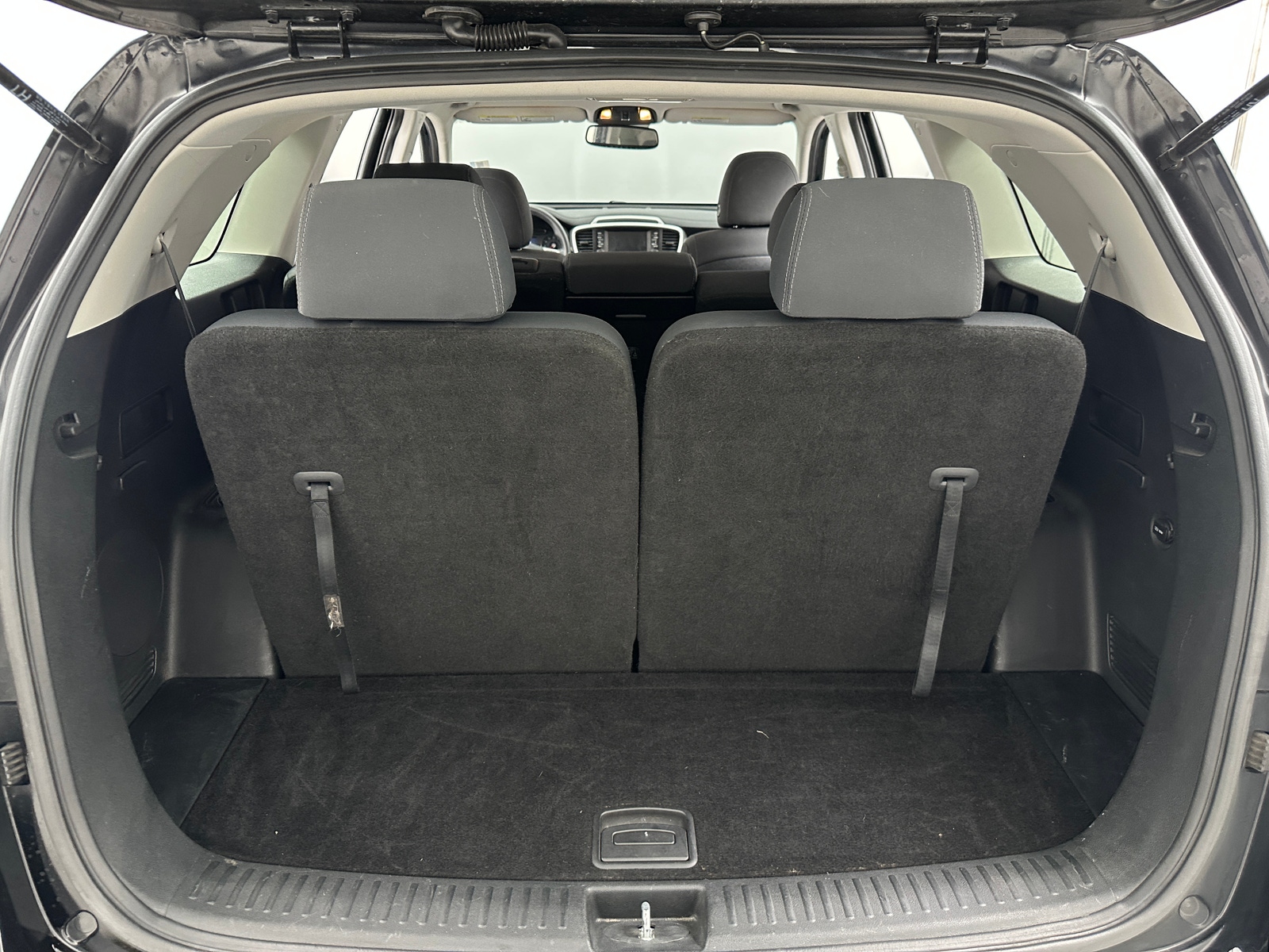 Thumbnail: 2019 Kia Sorento - 7