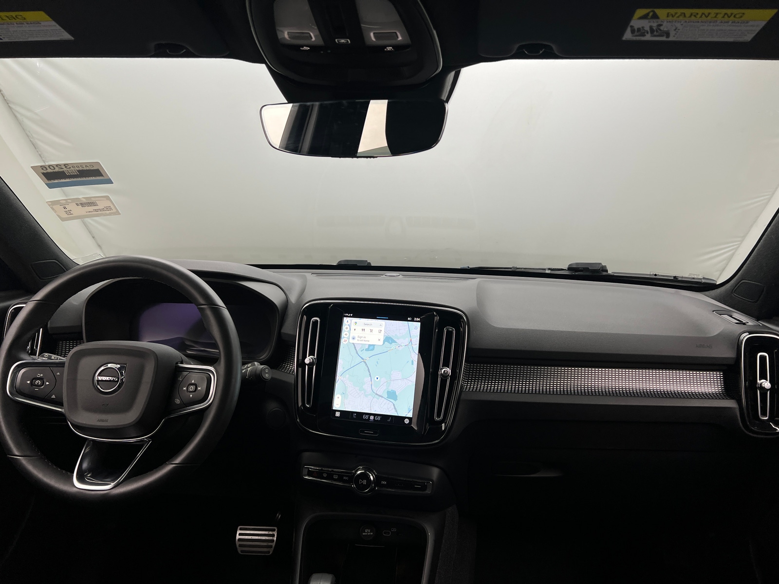 Thumbnail: 2022 Volvo XC40 - 2