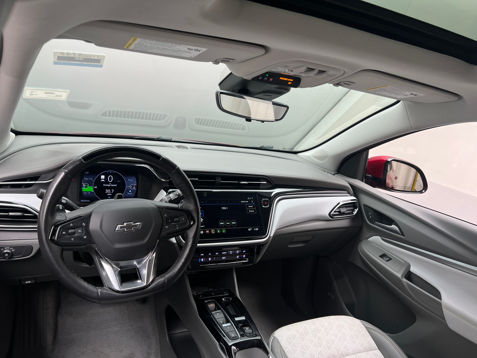 Thumbnail: 2023 Chevrolet Bolt EUV - 2