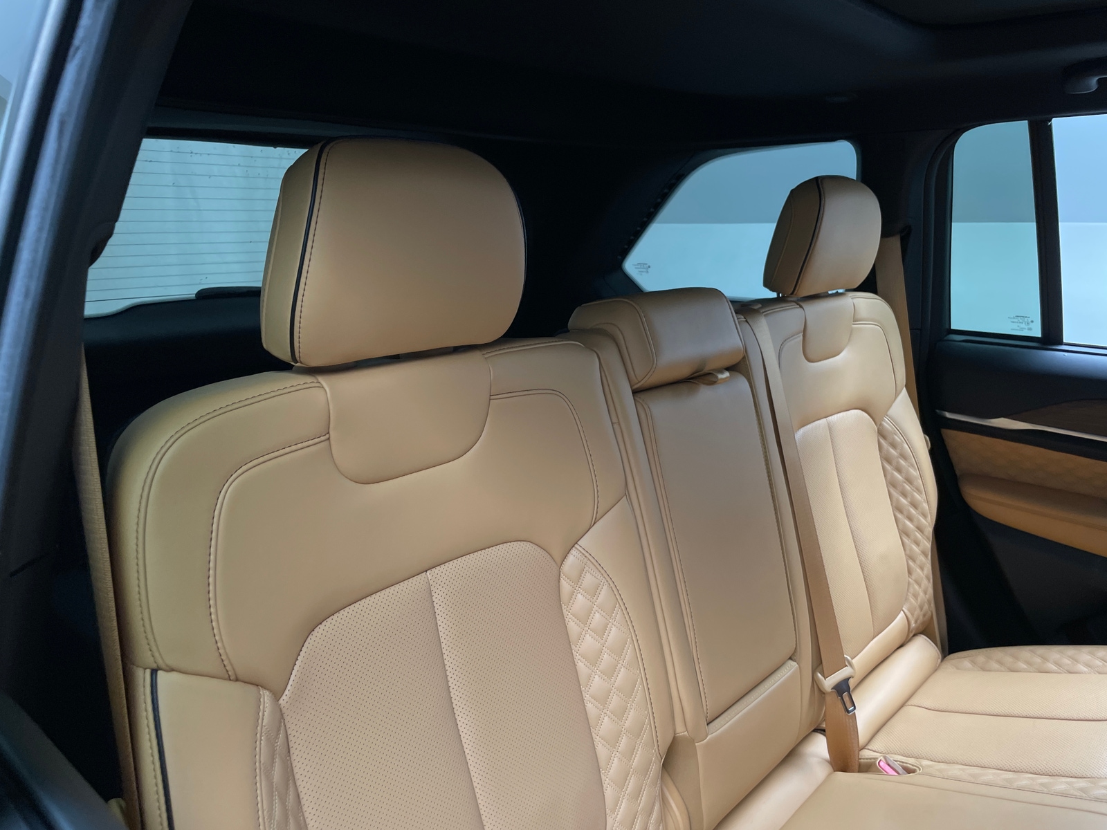 Thumbnail: 2022 Jeep Grand Cherokee - 5