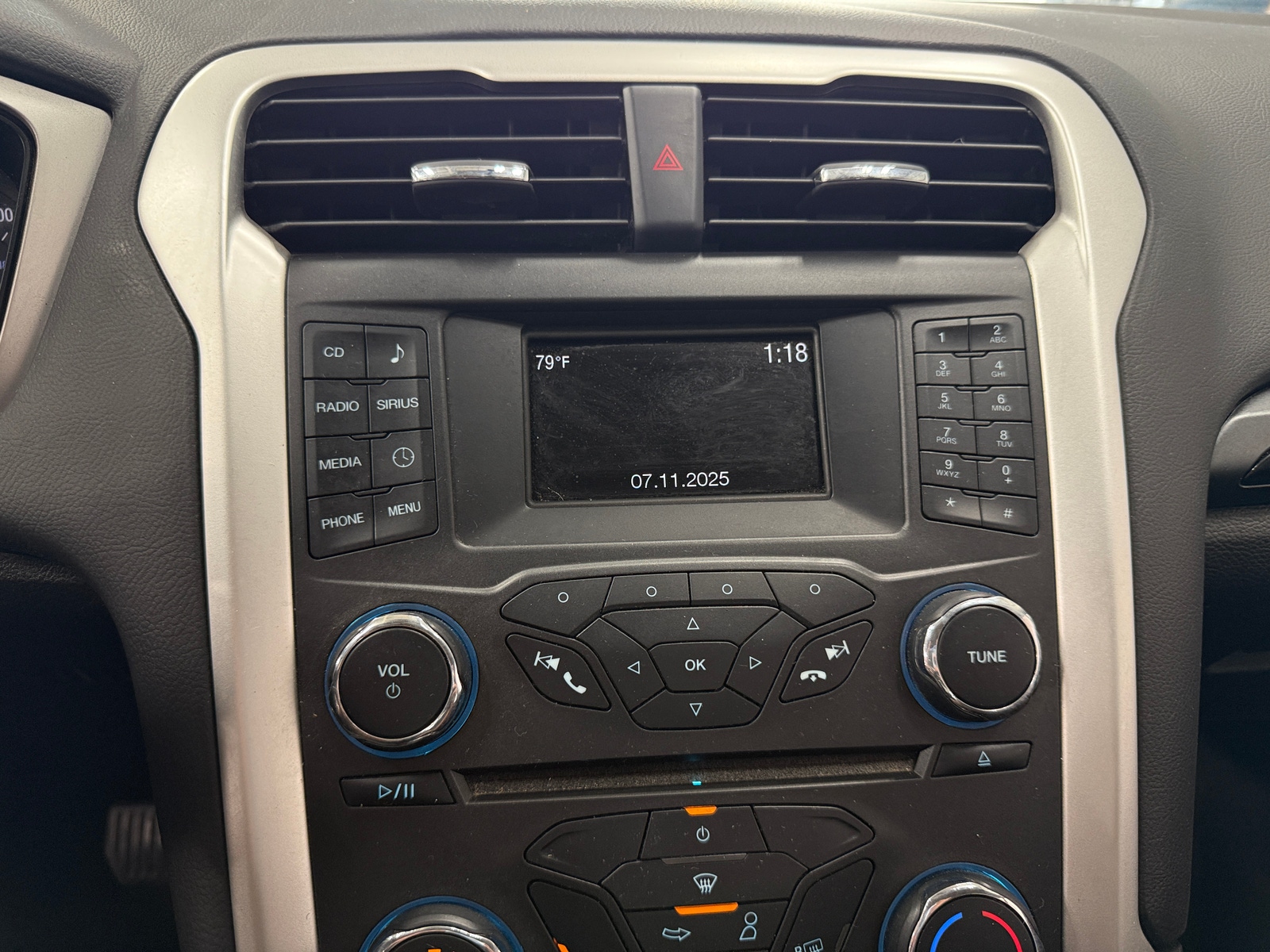 Thumbnail: 2016 Ford Fusion - 4