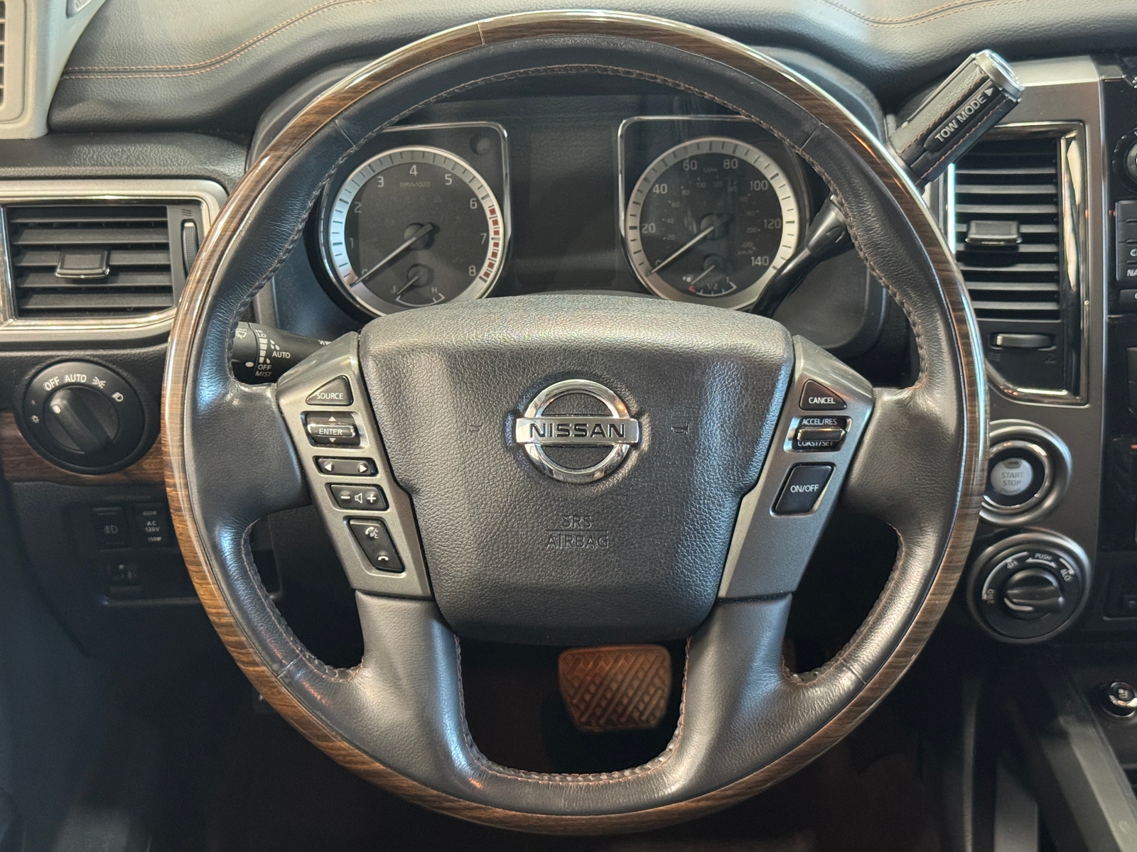 Thumbnail: 2017 Nissan Titan - 4