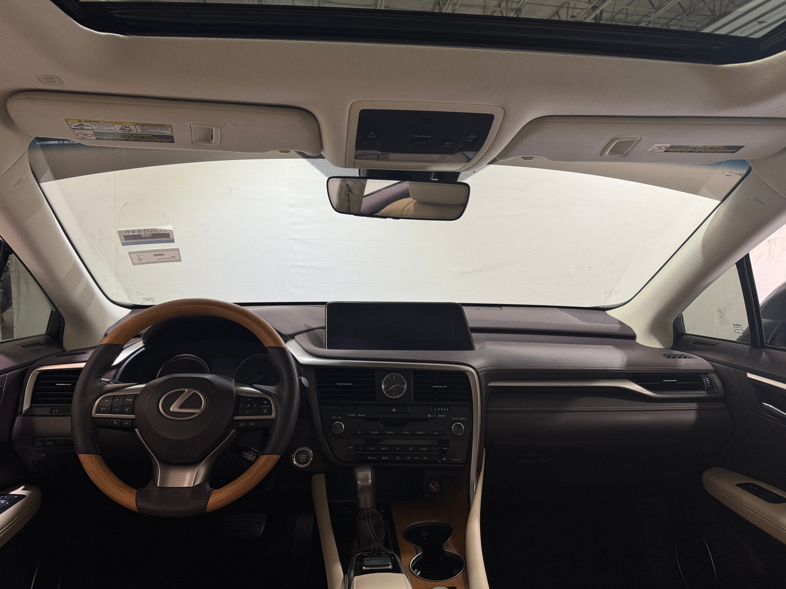 Thumbnail: 2017 Lexus RX - 3