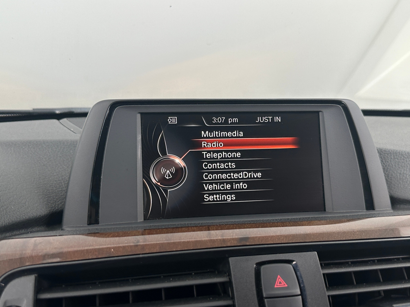 Thumbnail: 2015 BMW 3 Series - 3