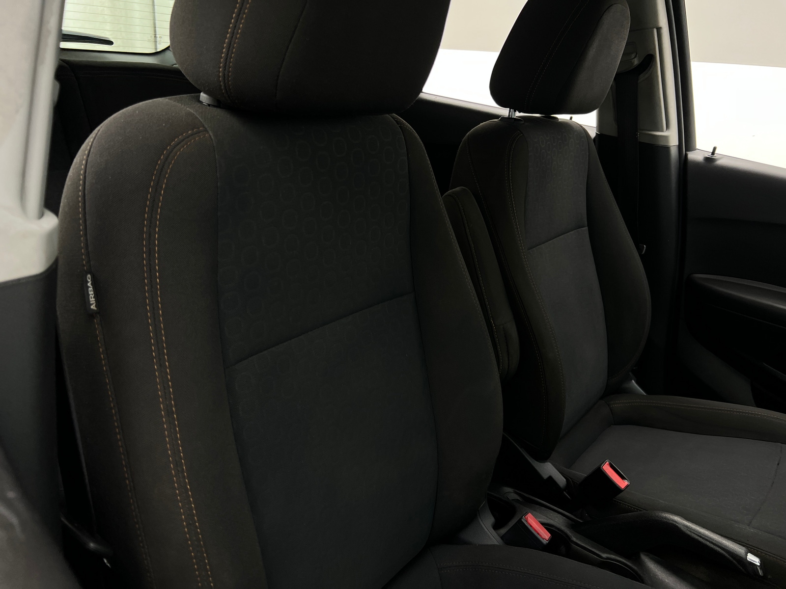 Thumbnail: 2018 Chevrolet Trax - 2