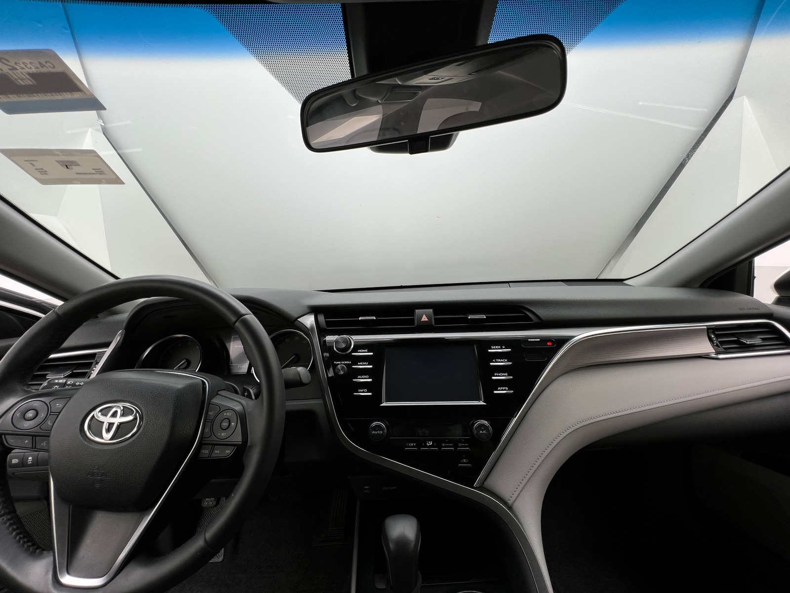 Thumbnail: 2018 Toyota Camry - 3