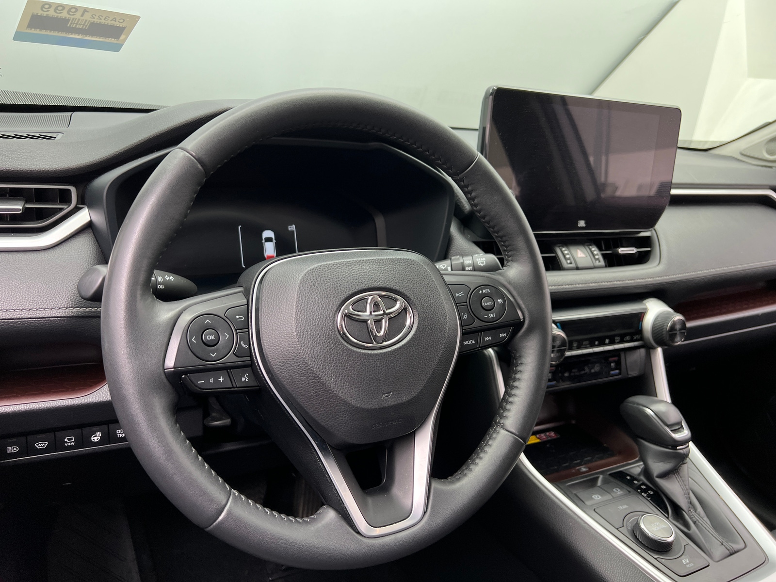 Thumbnail: 2023 Toyota RAV4 - 4