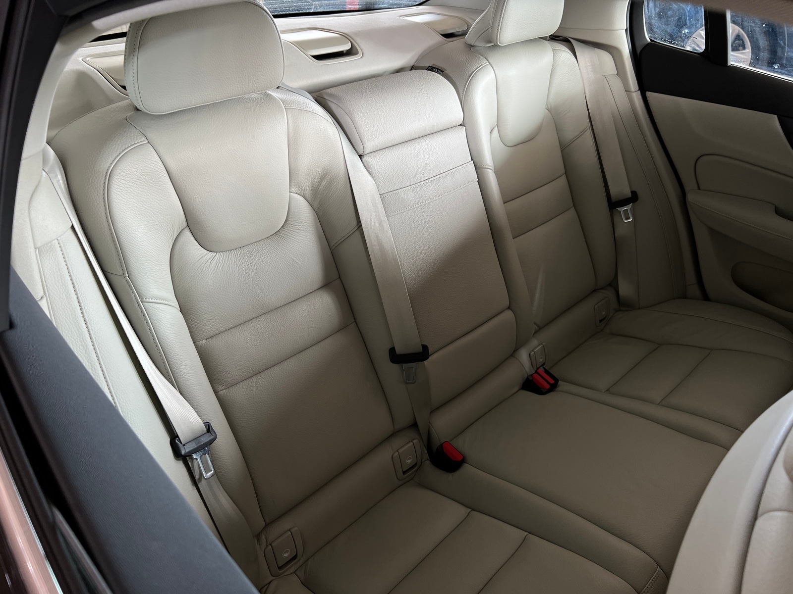Thumbnail: 2021 Volvo S60 - 5