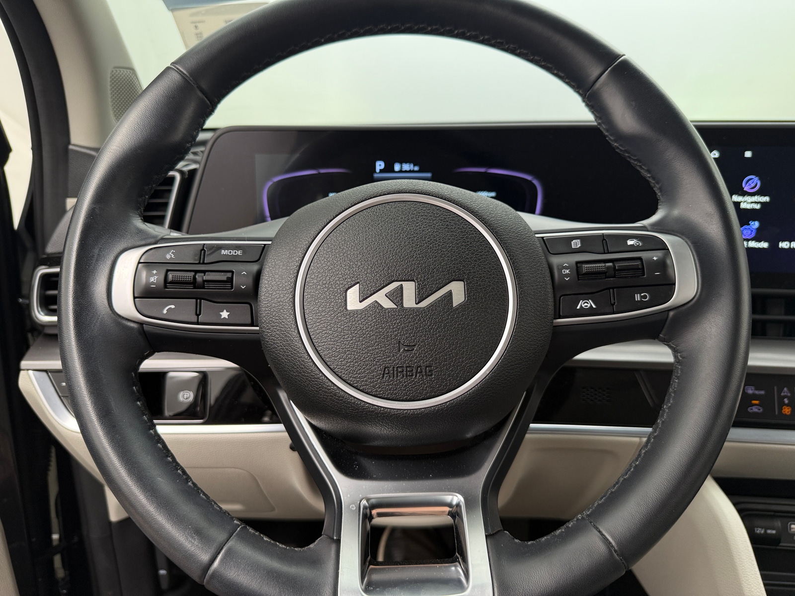 Thumbnail: 2023 Kia Sportage - 4