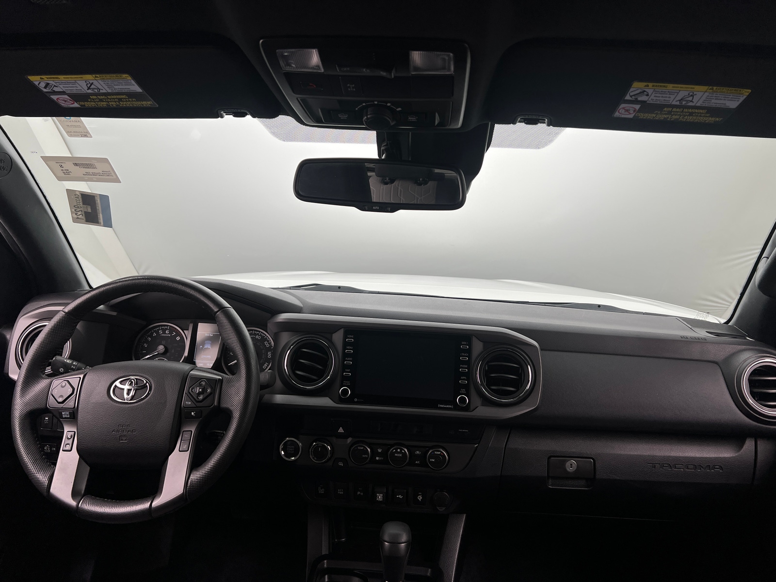 Thumbnail: 2022 Toyota Tacoma - 3
