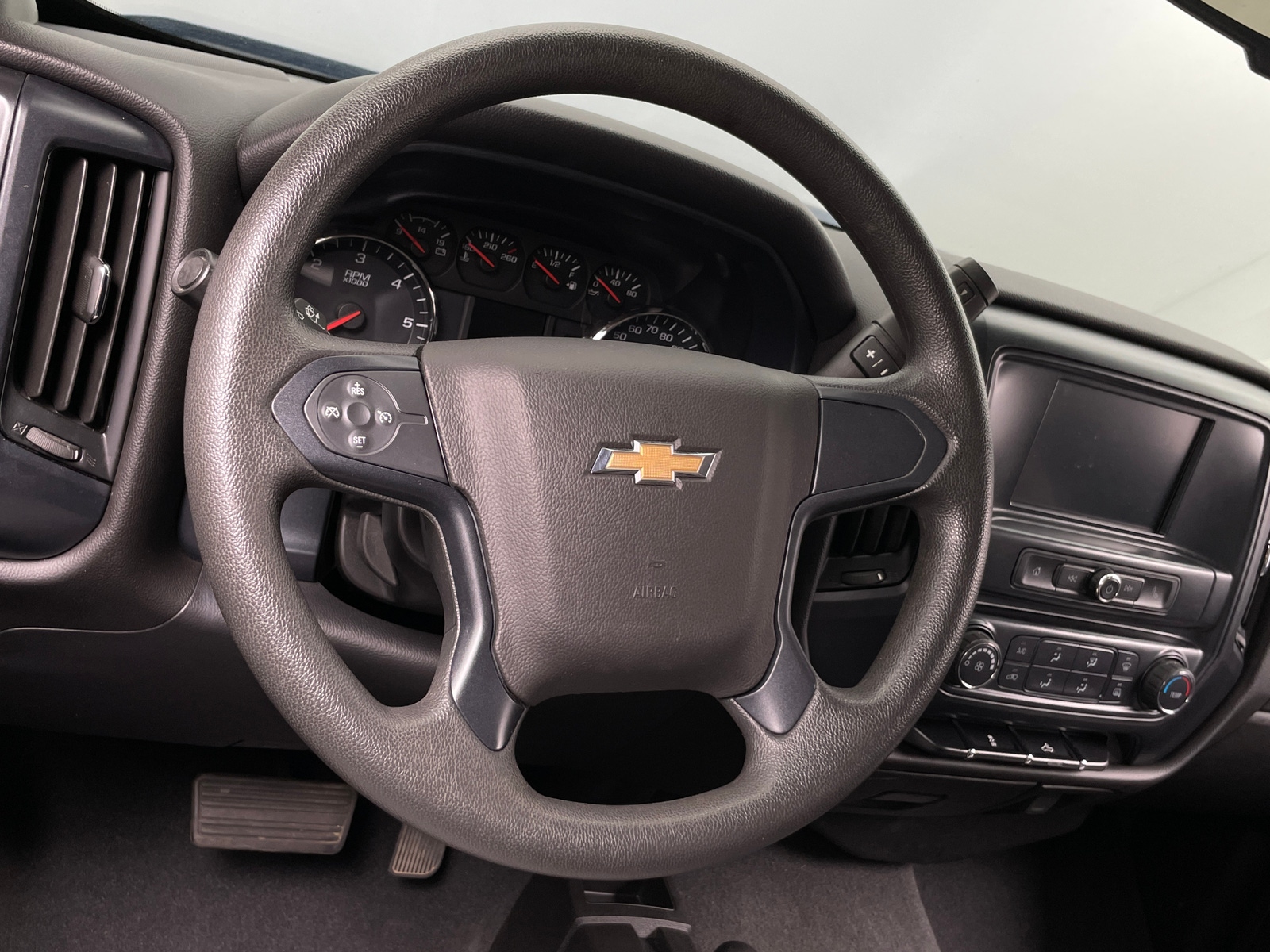 Thumbnail: 2019 Chevrolet Silverado 2500 - 5