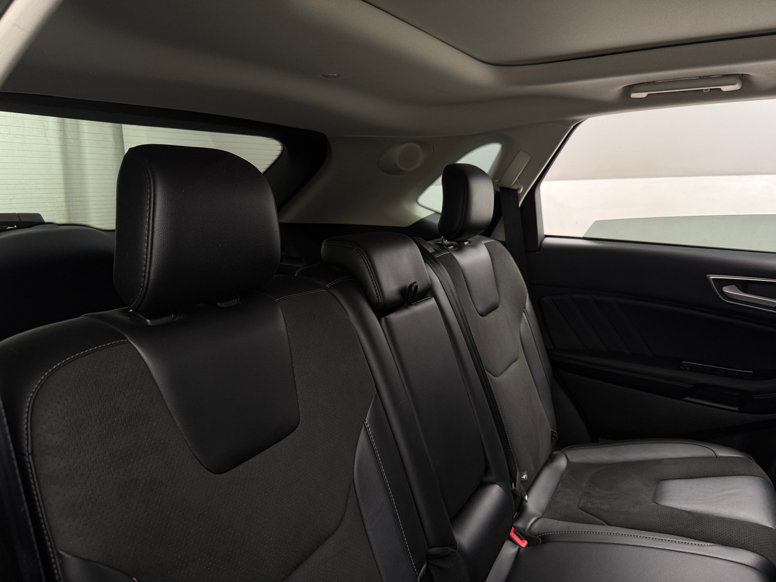 Thumbnail: 2016 Ford Edge - 5
