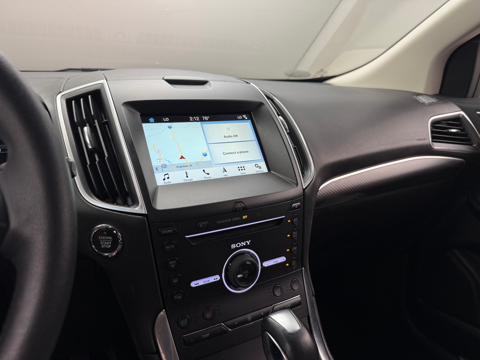 Thumbnail: 2016 Ford Edge - 3