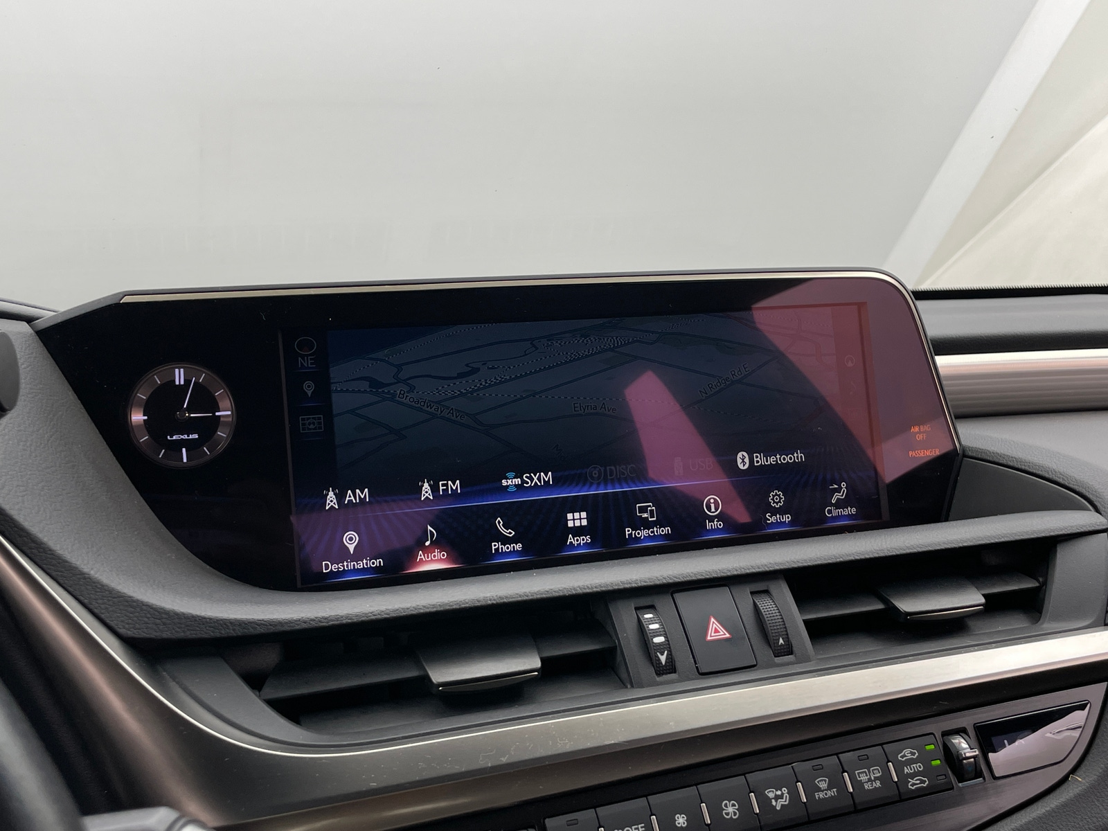 Thumbnail: 2019 Lexus ES - 4