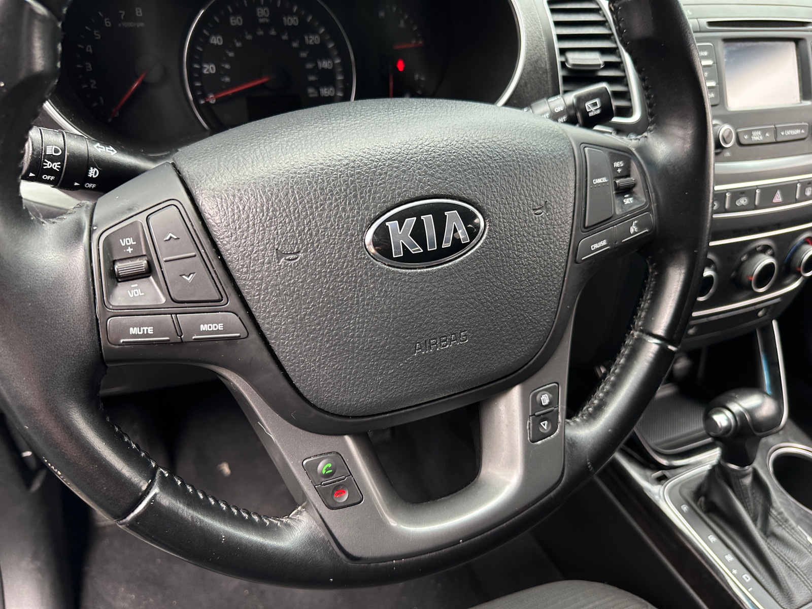 Thumbnail: 2015 Kia Sorento - 5