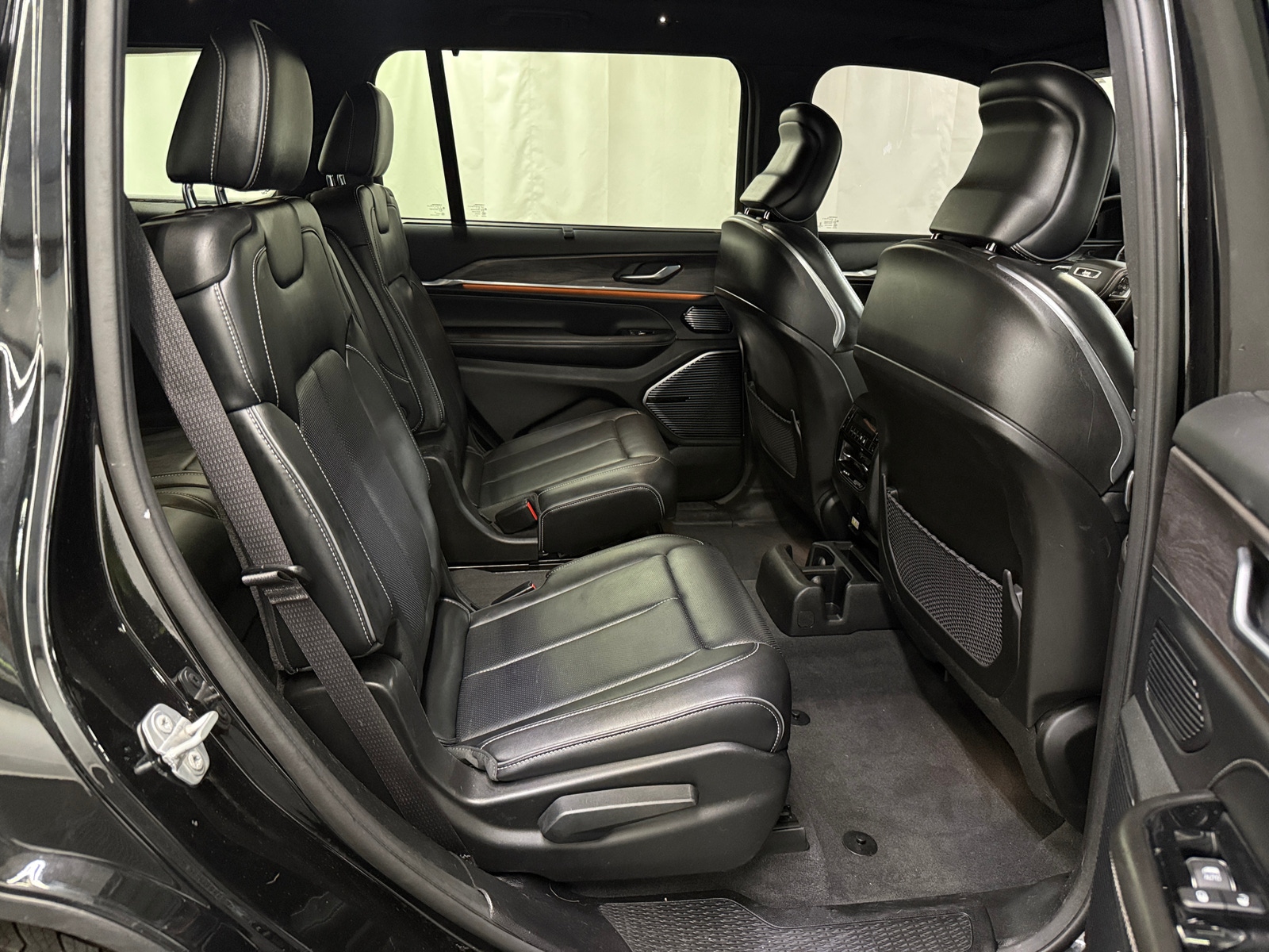 Thumbnail: 2021 Jeep Grand Cherokee L - 5